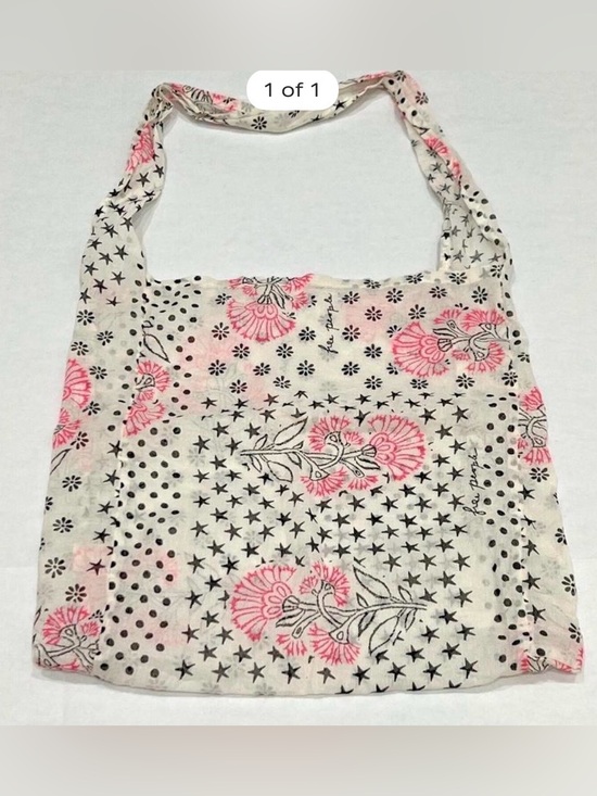 Handbags - Free People Floral Print Tote Bag in White and Pink